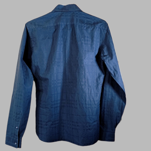 β¨ Vintage Elegance Burberry London Button Down Shirt β¨ - Picture 5 of 8